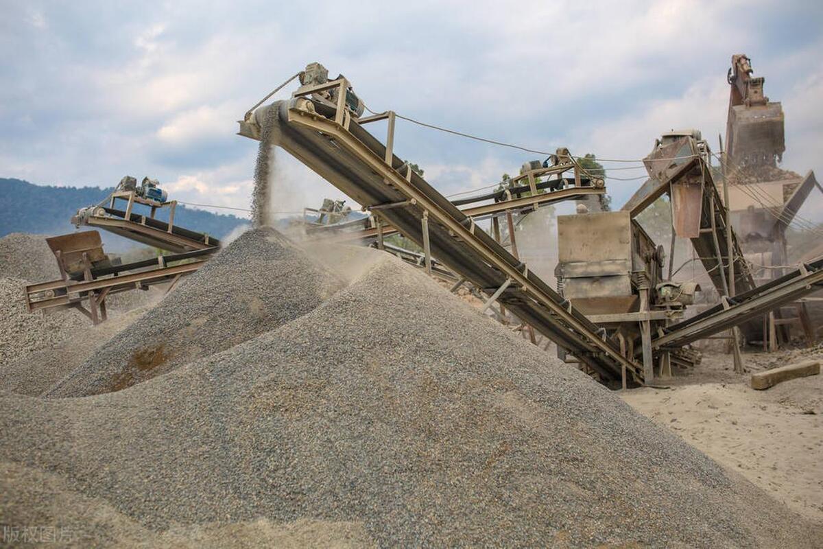 Boosting Aggregate Production in Kazakhstan: A Case Study on Jaw Crusher, Impact Crusher, and Vibrating Screen Efficiency